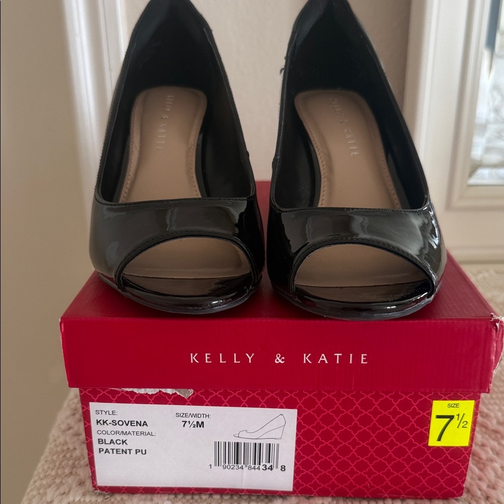 Kelly & Katie Glossy Black Peep Toe Heels